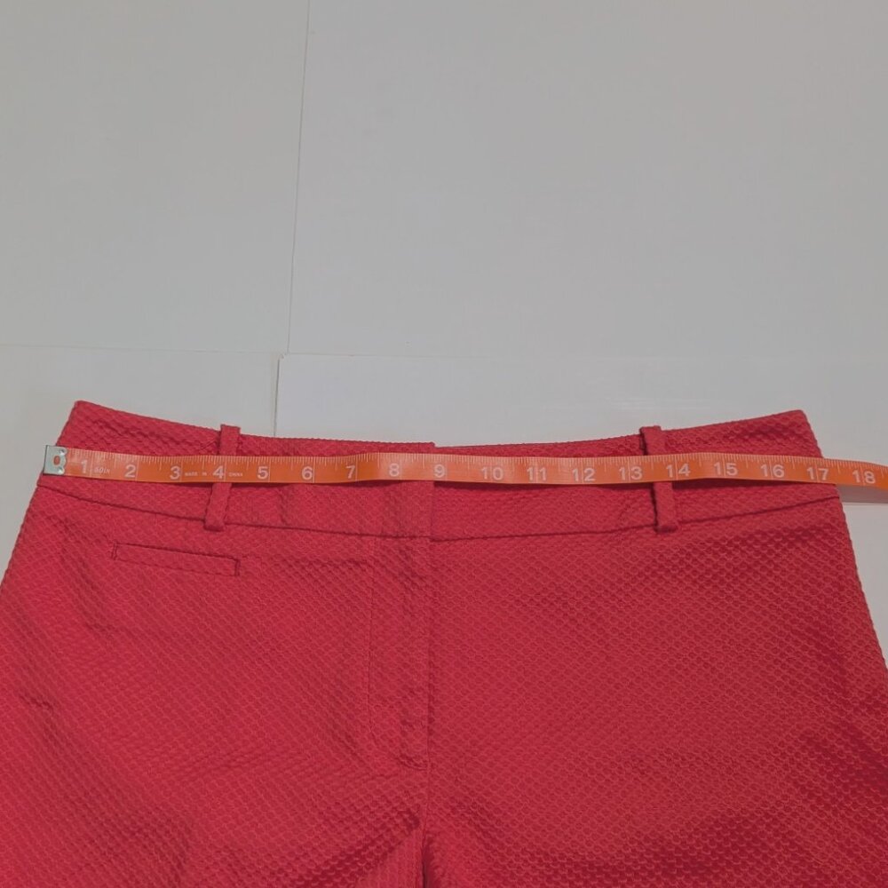 Ann Taylor Loft, The Riviera Short, Pink with scalloped edge, size 6 - Picture 12 of 12